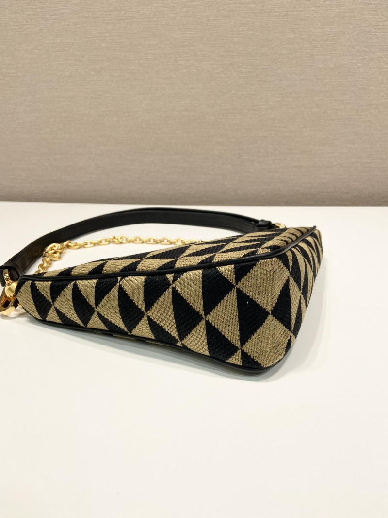 Pra*a triangle pouch
